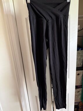 aerie OFFLINE Leggings in Black